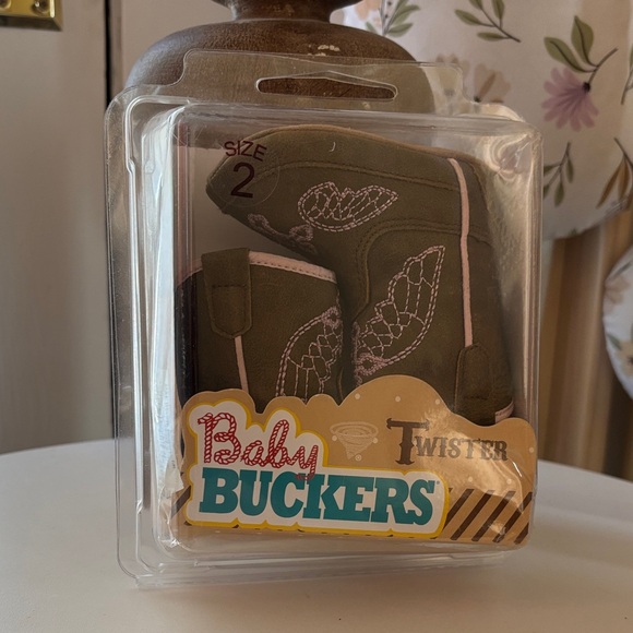 Twister Other - Baby Buckers Twister Boots Size 2 pink